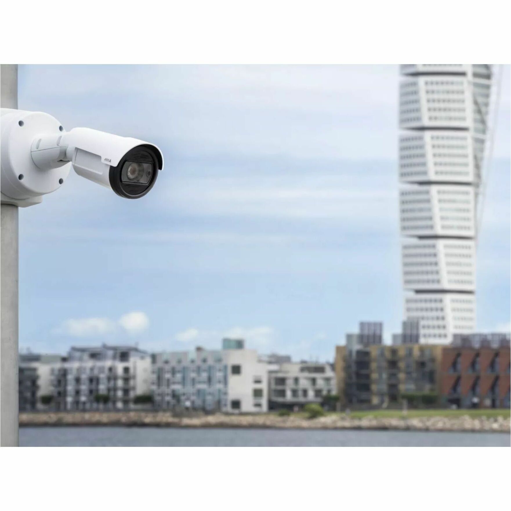 AXIS P1475-LE 2 Megapixel Indoor/Outdoor Full HD Network Camera - Color - Bullet - White - TAA Compliant - 164.04 ft Infrared Night Vision - H.264, H.265, Motion JPEG, Zipstream, H.264B (MPEG-4 Part 10/AVC), H.264H (MPEG-4 Part 10/AVC), H.264M (MPEG-4 Part 10/AVC), H.265 (MPEG-H Part 2/HEVC) Main Profile, AVI - 1920 x 1080 - 3.10 mm- 9 mm Varifocal Lens - 2.9x Optical - 60 fps - RGB CMOS - Gigabit Ethernet - IK10 - IP66, IP67 - Impact Resistant, Vibration Resistant - Audio Support